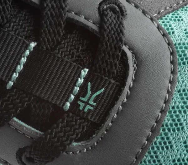 Women KURU Footwear Sneakers>QUANTUM